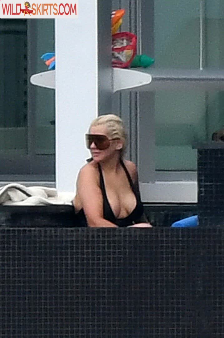 Christina Aguilera / xtina nude Instagram leaked photo #4