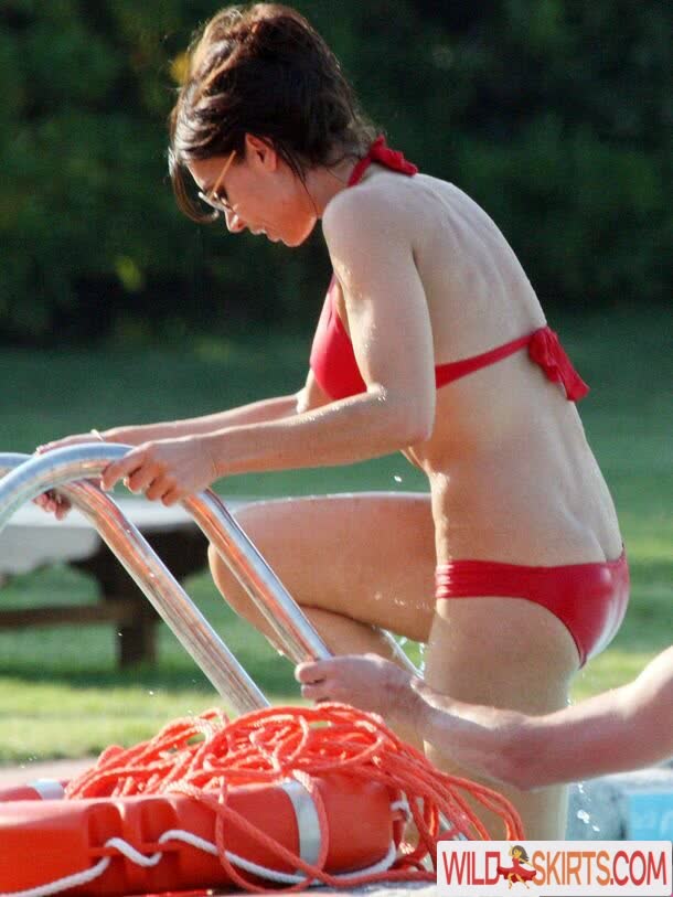 Christine Bleakley nude leaked photo #18