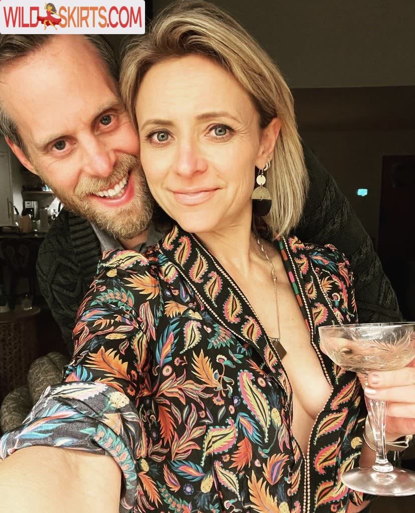 Christine Lakin / yolakin nude Instagram leaked photo