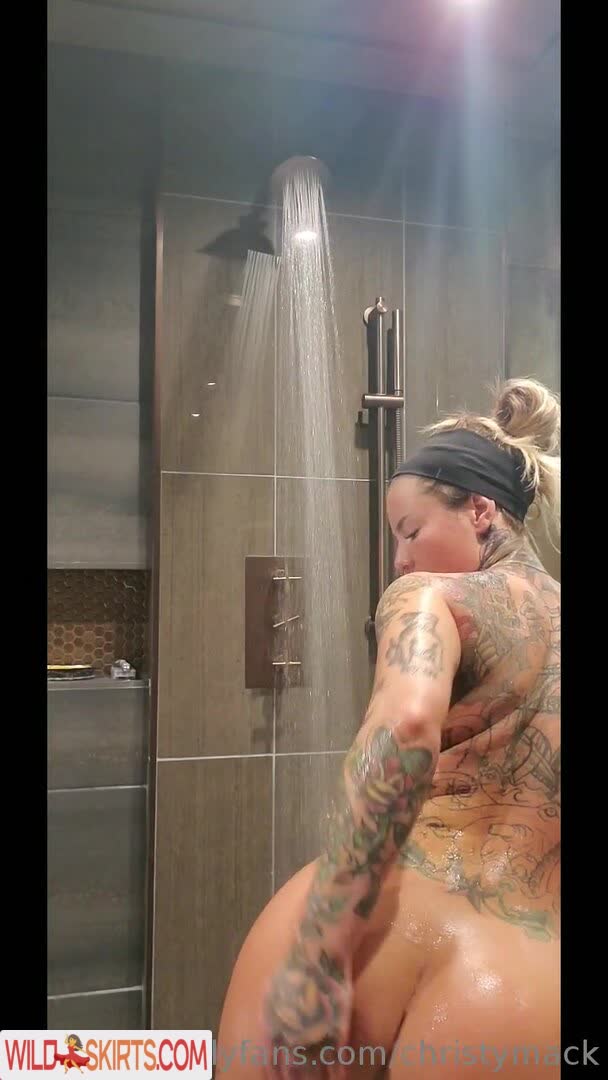 Christy Mack nude leaked photo #345