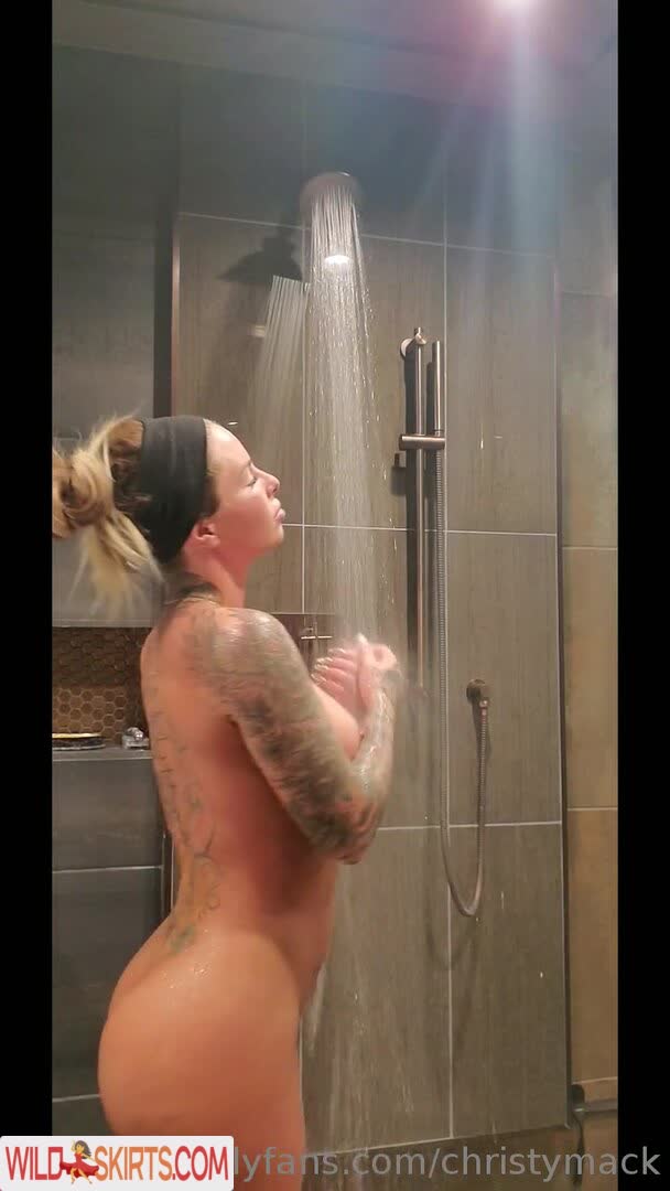 Christy Mack nude leaked photo #346