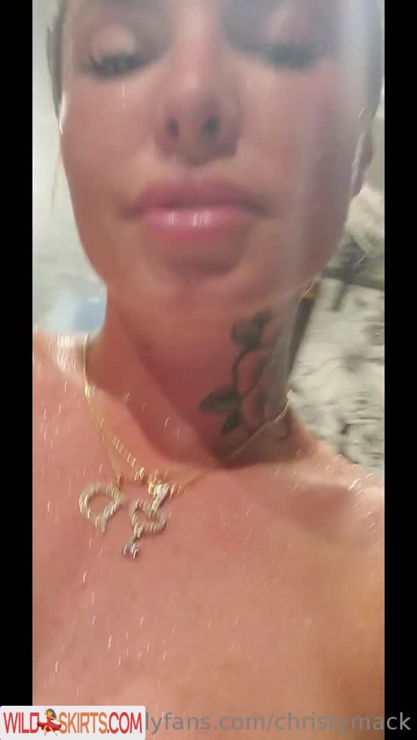 Christy Mack nude leaked photo #338