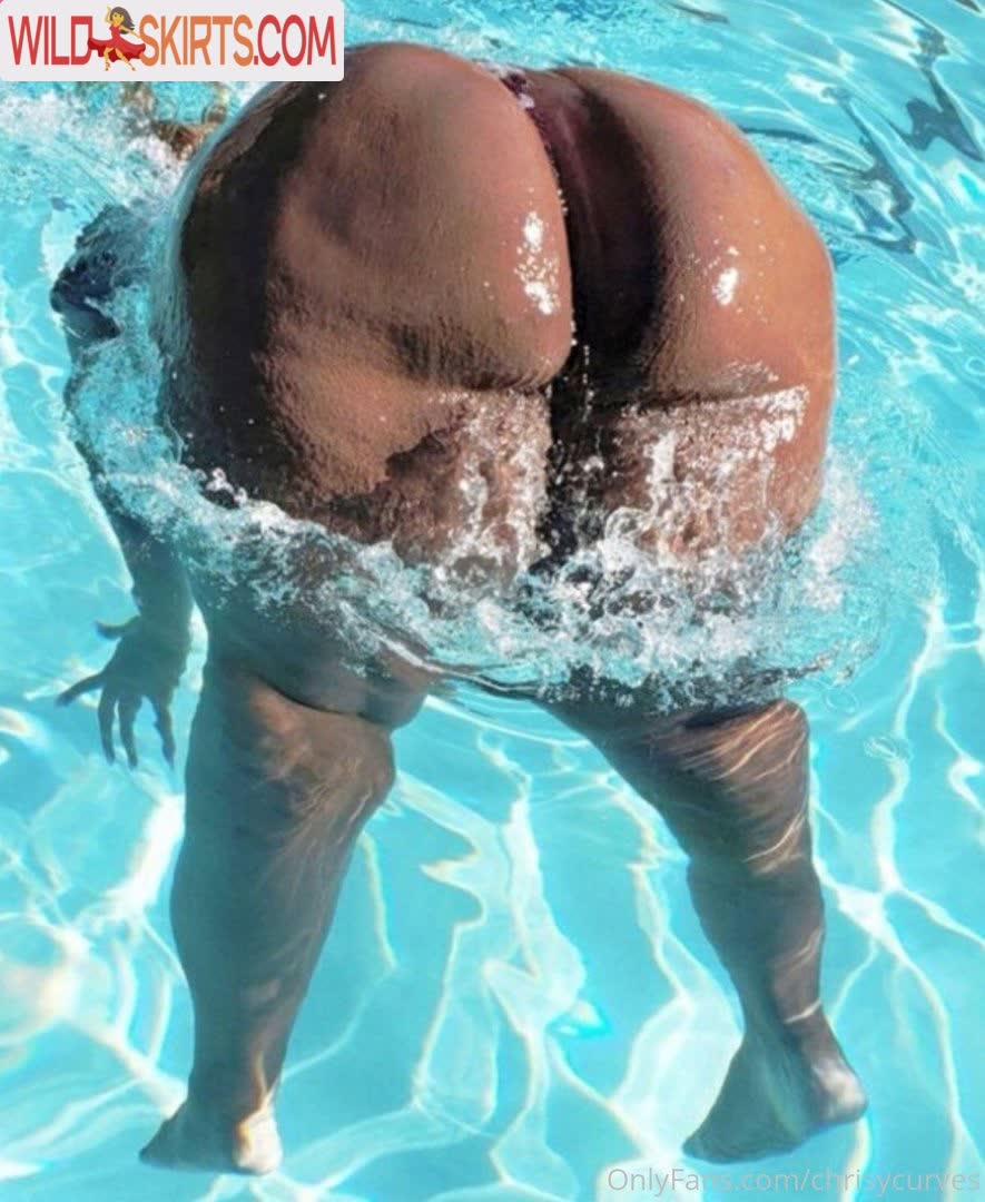 Chrisycurves nude leaked photo #8