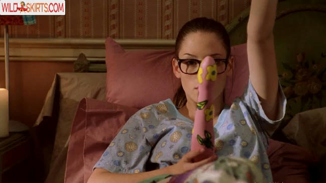 Chyler Leigh / chy_leigh nude Instagram leaked photo #13