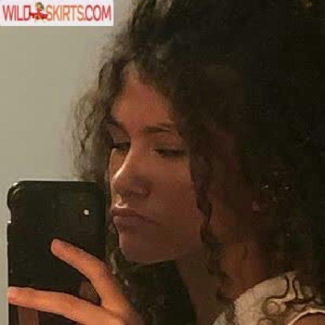 ciggybae / Zendaya lookalike / gypsybaehere / homeskilla_whitnit nude OnlyFans, Instagram leaked photo #27