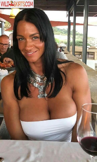 Cindy Landolt / CindyTraining / lucapanciroli nude Instagram leaked photo #438