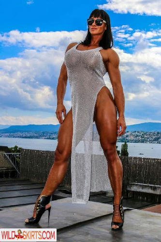 Cindy Landolt / CindyTraining / lucapanciroli nude Instagram leaked photo #20