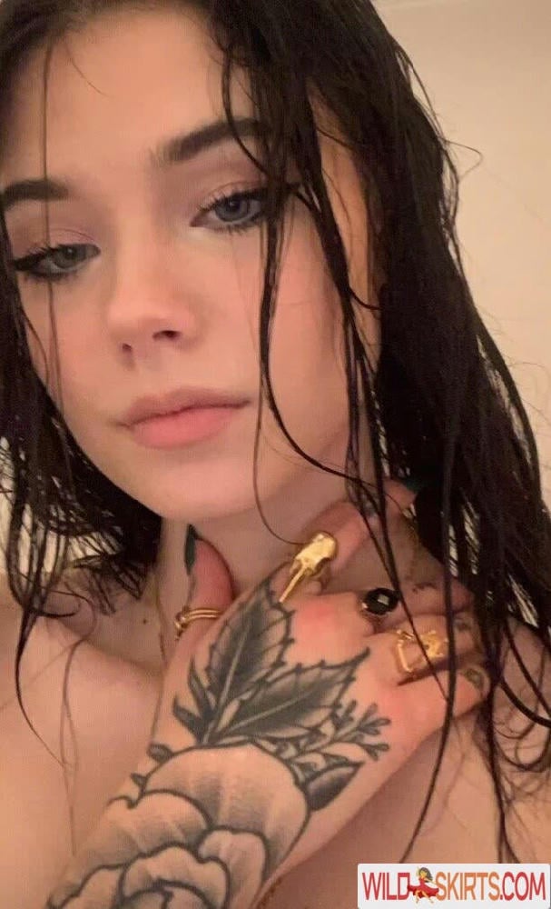 Claire Estabrook / Lilmoonbbyy / Nonsalemwitch / Plurrrkittyy nude OnlyFans, Instagram leaked photo #26