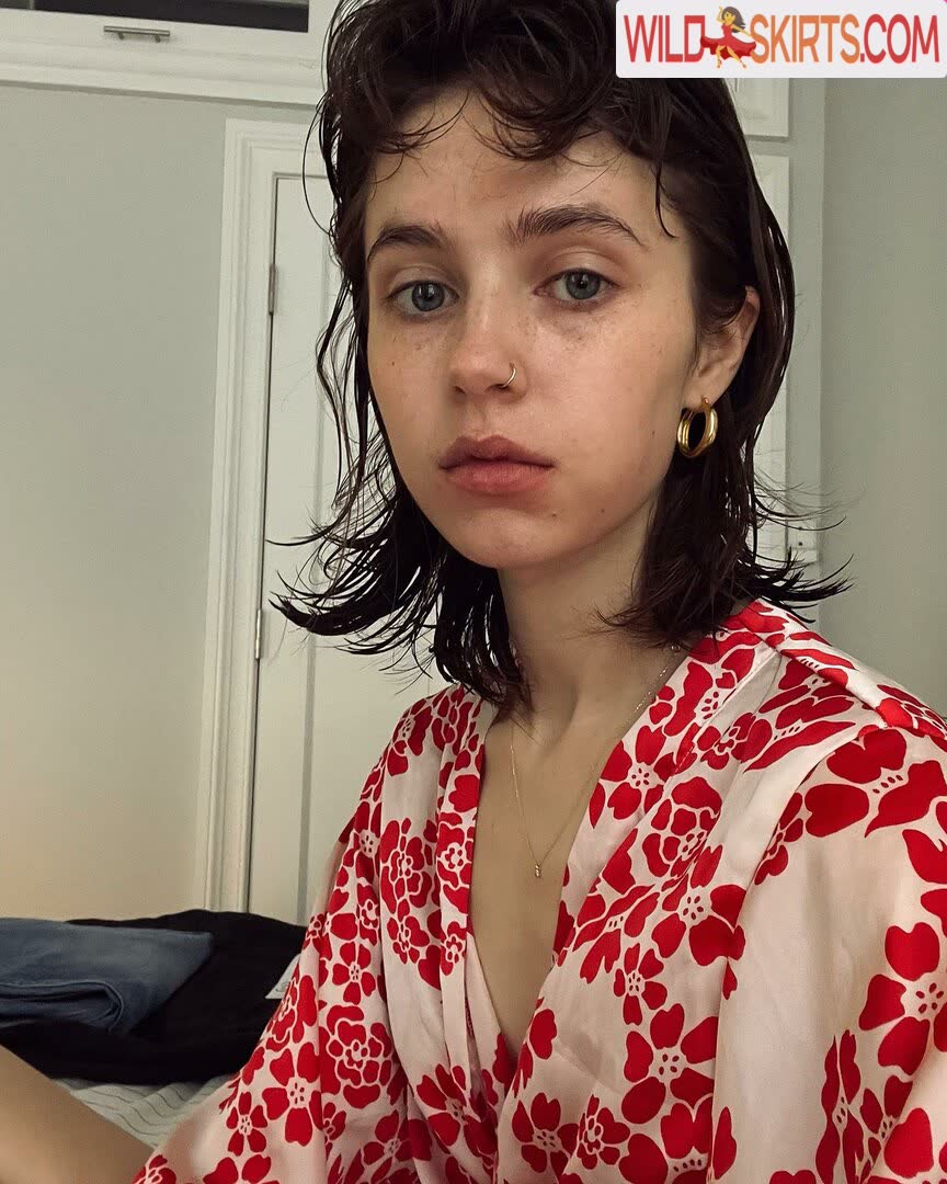 Clairo / Claire Cottrill / clairo nude Instagram leaked photo #8