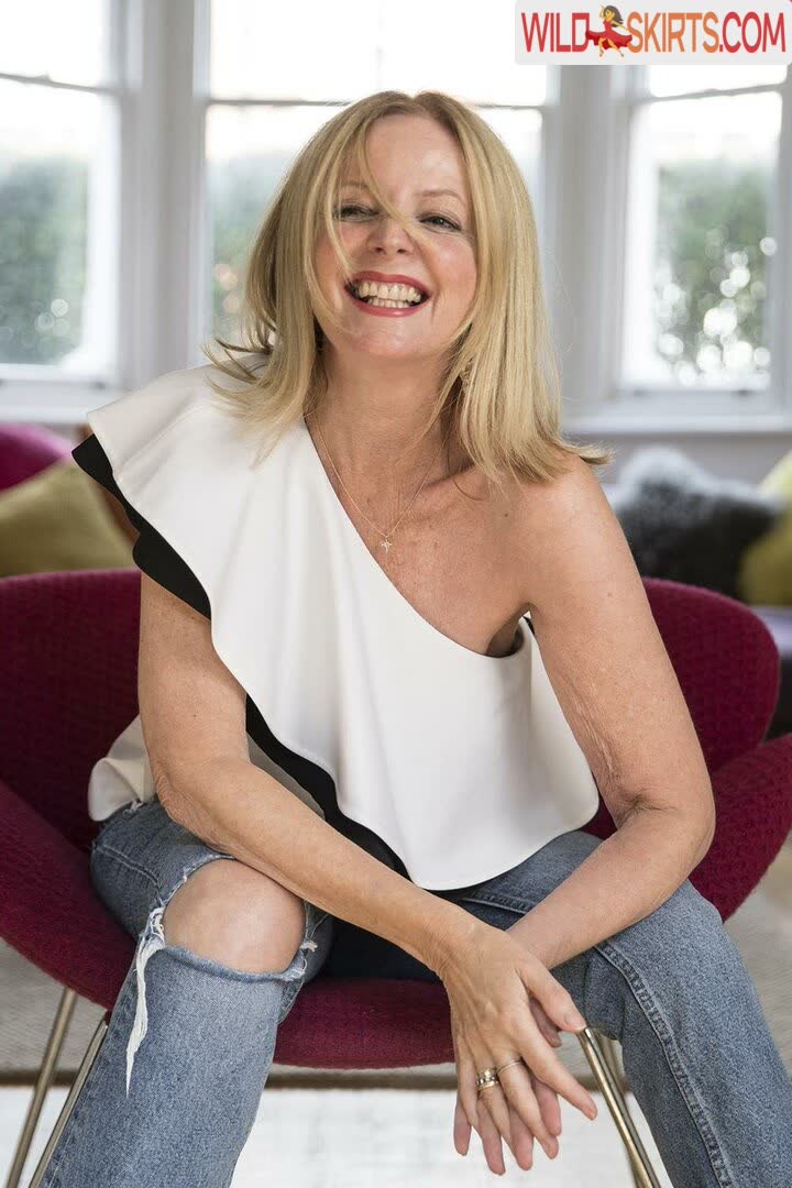 Clare Grogan / therealclaregrogan nude Instagram leaked photo #10