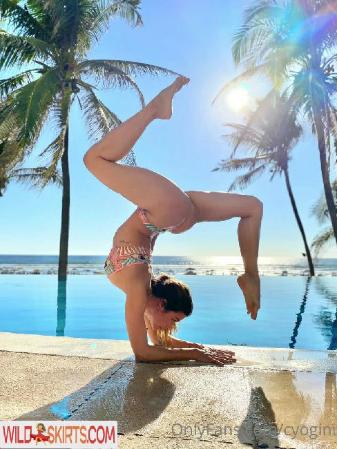 Clodi Yogini / Sexy.Yoga.Girl / clodi.yogini / cyogini / sexy.yogagirl nude OnlyFans, Instagram leaked photo #2