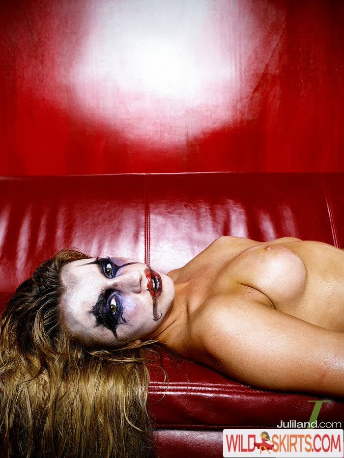 Clown Girls nude leaked photo #7