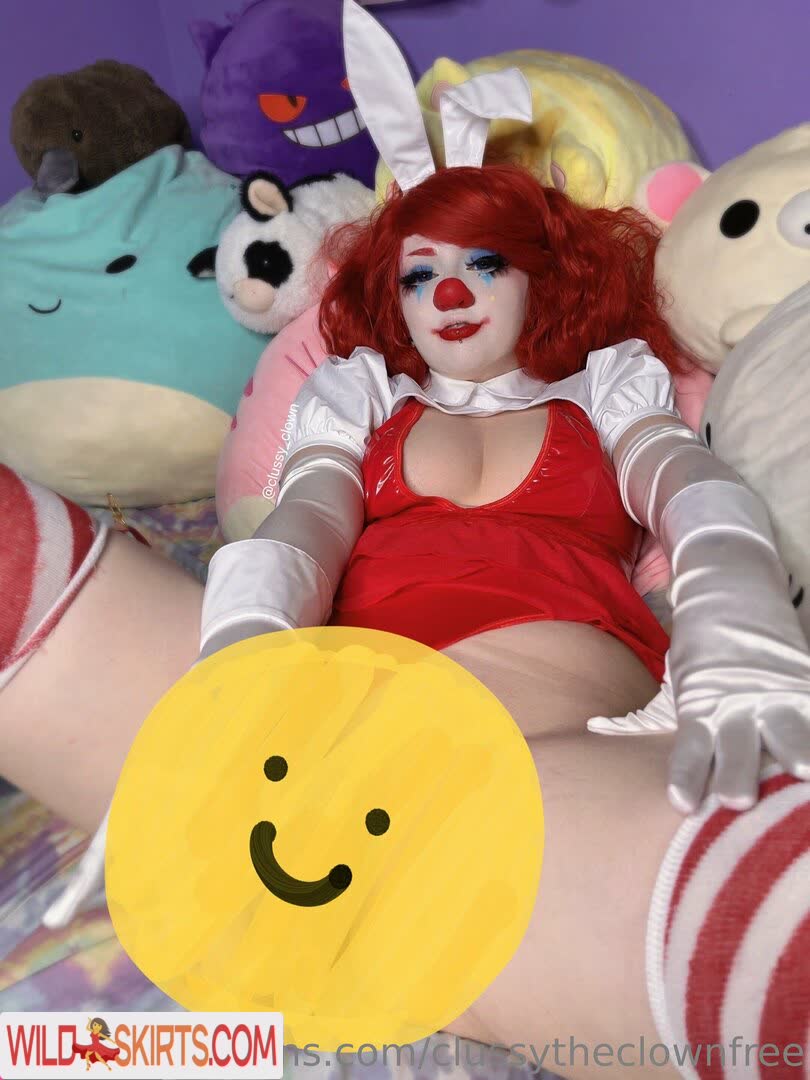 Clussytheclownfree nude leaked photo #1