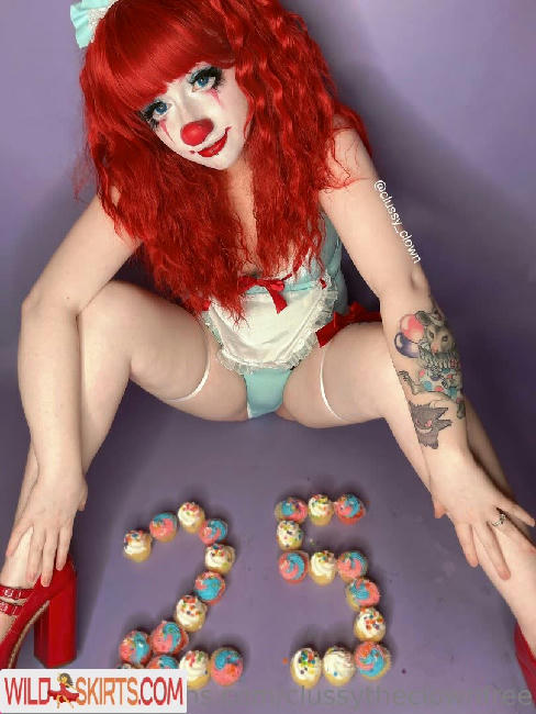 clussytheclownfree nude OnlyFans leaked photo #17