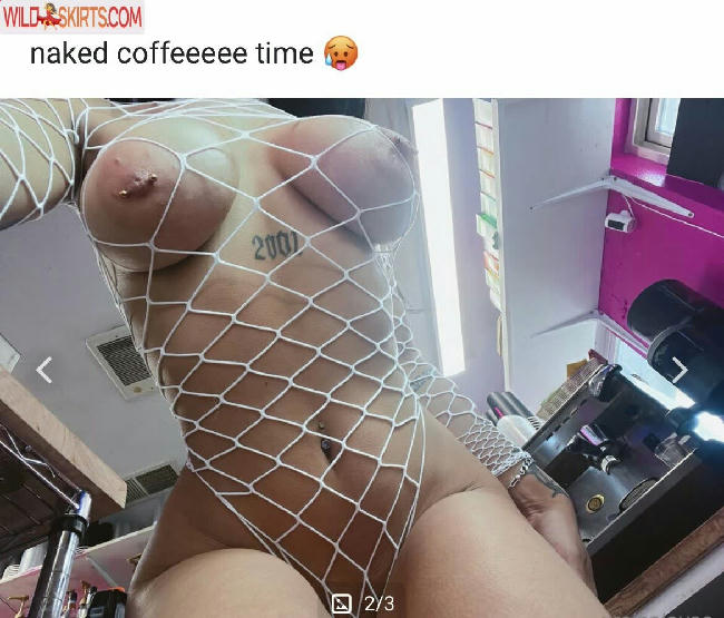 Coffeewlayaa / Thiccc Bikini Barista / coffeewlayaa / coffeewlayaa_ / reinalayaa nude Instagram leaked photo #30