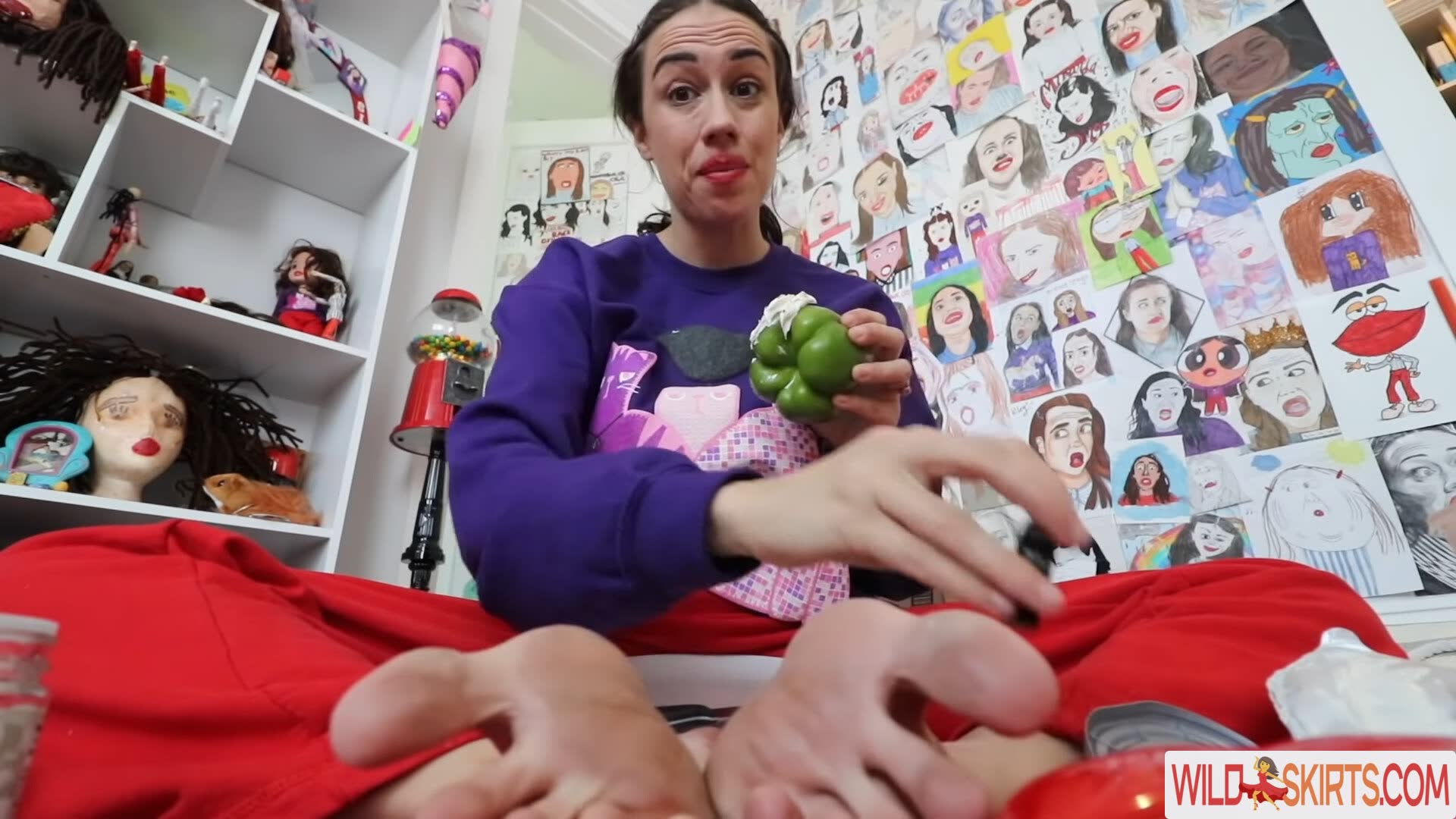 Colleen Ballinger / Miranda Sings nude leaked photo #4