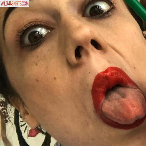 Colleen Ballinger / Miranda Sings nude leaked photo #27