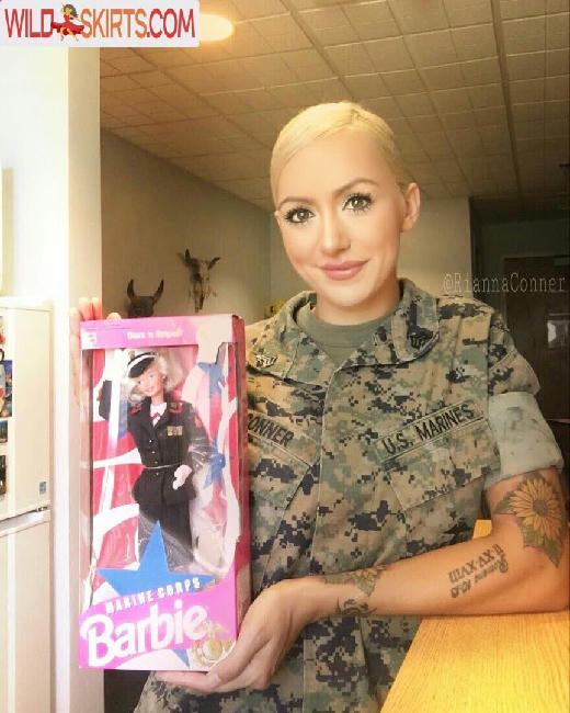 Combat Barbie / rianna carpenter / riannacarpenter / thecombatbarbie nude OnlyFans, Instagram leaked photo #24