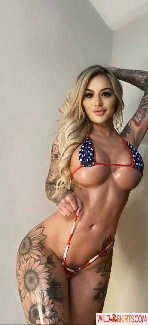 Combat Barbie / rianna carpenter / riannacarpenter / thecombatbarbie nude OnlyFans, Instagram leaked photo #1