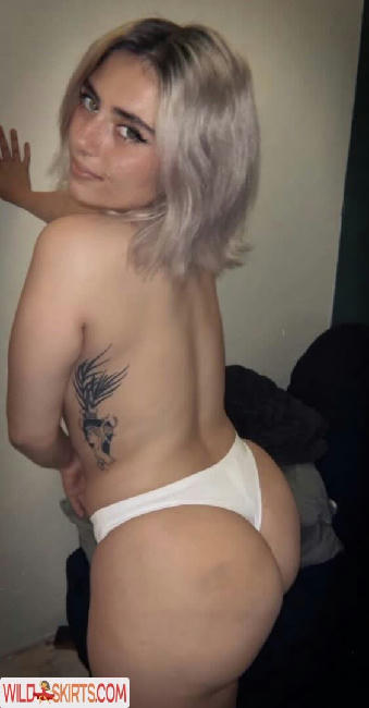 comelycaro nude Instagram leaked photo #7