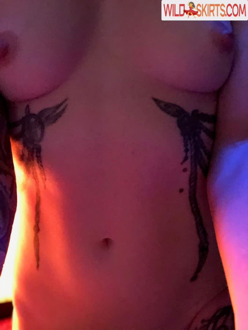 Comicbookgirl19 nude leaked photo #36