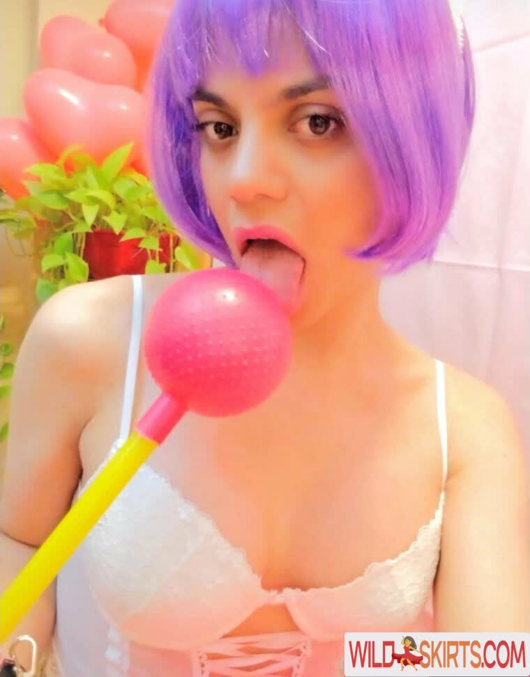 Conamorlili nude leaked photo #27