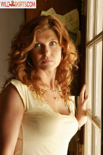 Connie Britton / conniebritton / simonbritton nude OnlyFans, Instagram leaked photo #33