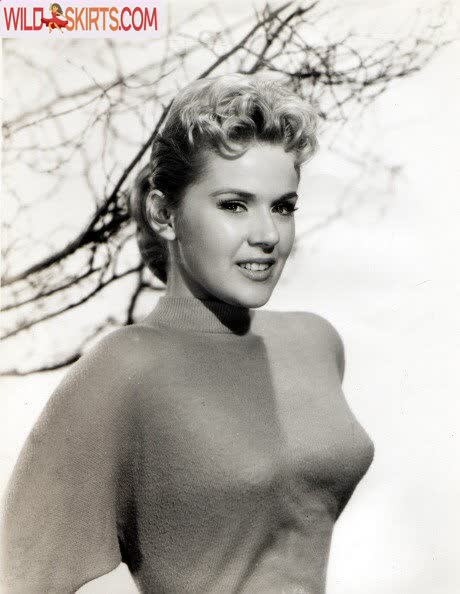 Connie Stevens nude leaked photo #28