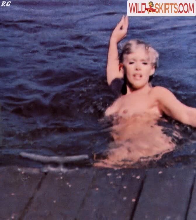 Connie Stevens nude leaked photo #56