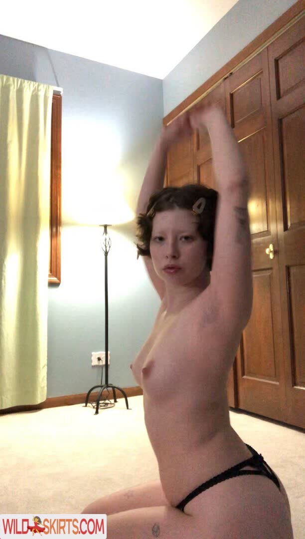 Contrachloe nude leaked photo #203