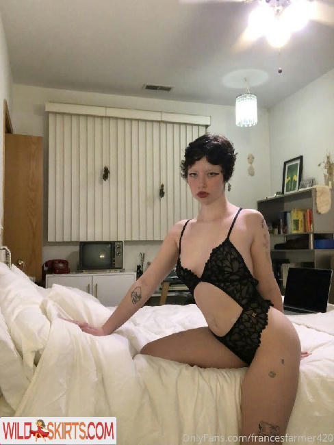 contrachloe / Chloe Woodard / contrachloe / francesfarmer420 nude OnlyFans, Instagram leaked photo #209