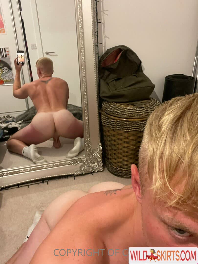 Coreytaylorvip nude leaked photo #36