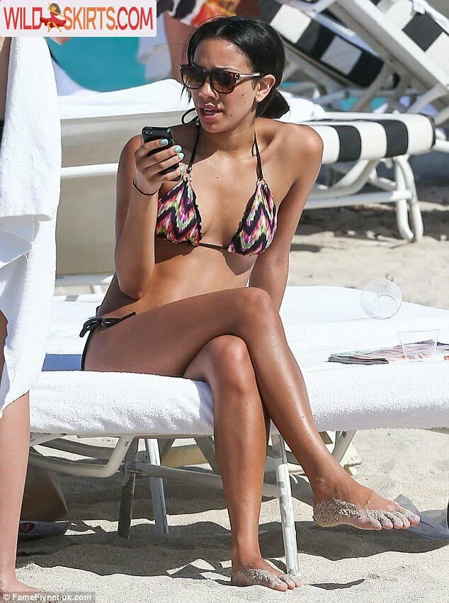 Corinne Foxx nude leaked photo #3