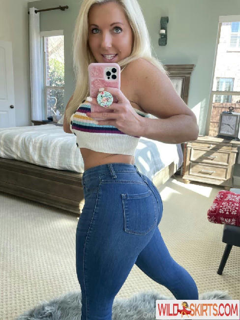 courtneyanntt / courtneyanntt / texasthighs nude OnlyFans, Instagram leaked photo #62