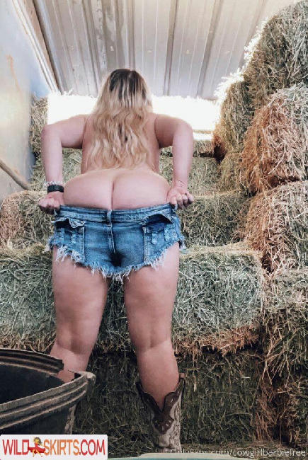 cowgirlbarbiefree / carolinabarbiee / cowgirlbarbiefree nude OnlyFans, Instagram leaked photo #44