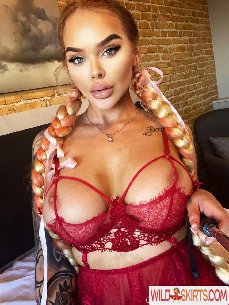 cristaxoxo / cristaxo / cristaxonenna nude OnlyFans, Instagram leaked photo #24