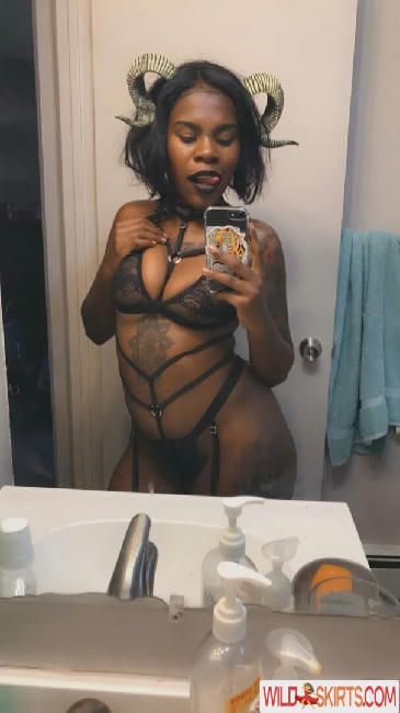 crushvelvet / beatdownbetty_ / crushvelvet nude OnlyFans, Instagram leaked photo #109