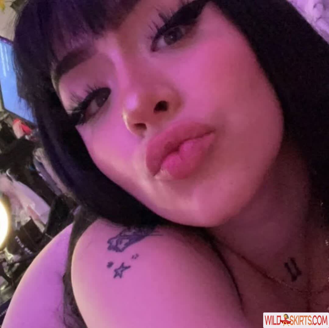 crystallxhub / crystallhubp / crystallxhub nude OnlyFans, Instagram leaked photo #4