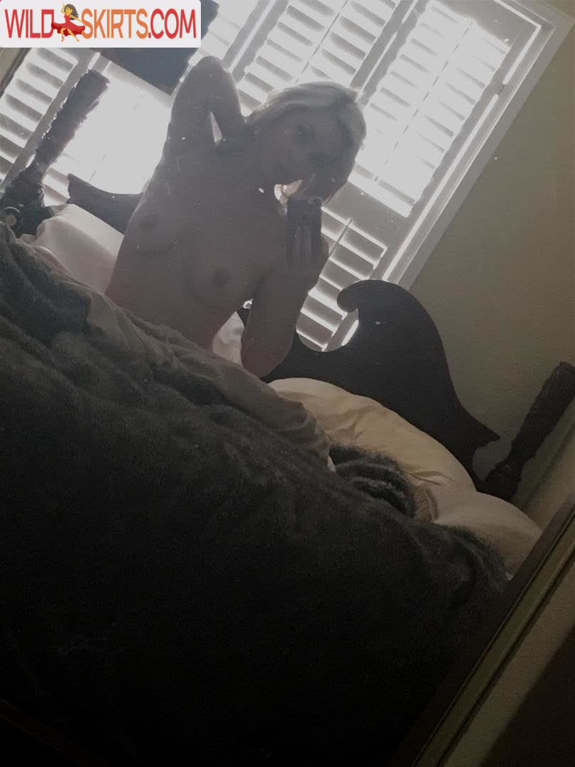 Cultofjessicaryan nude leaked photo #8