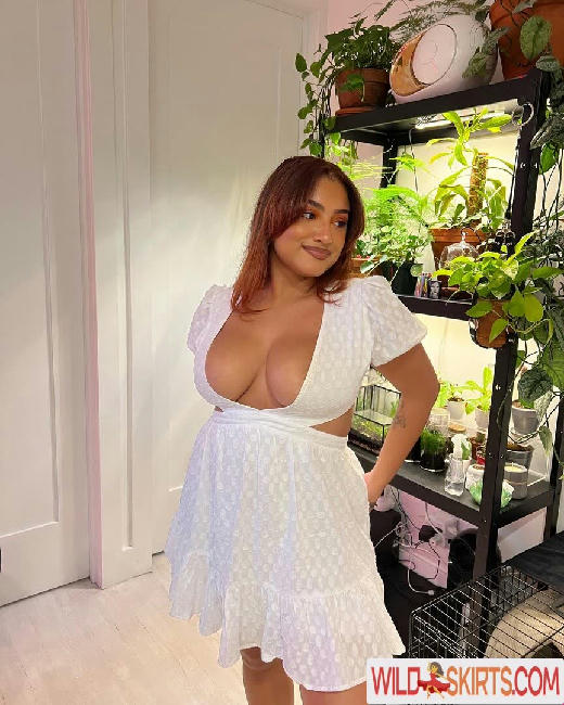 Curlygardens / curlygardens / gardensandroses nude OnlyFans, Instagram leaked photo #8