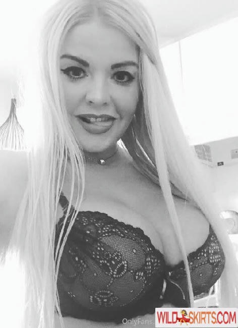 curvaceous_barbie nude OnlyFans leaked photo #197