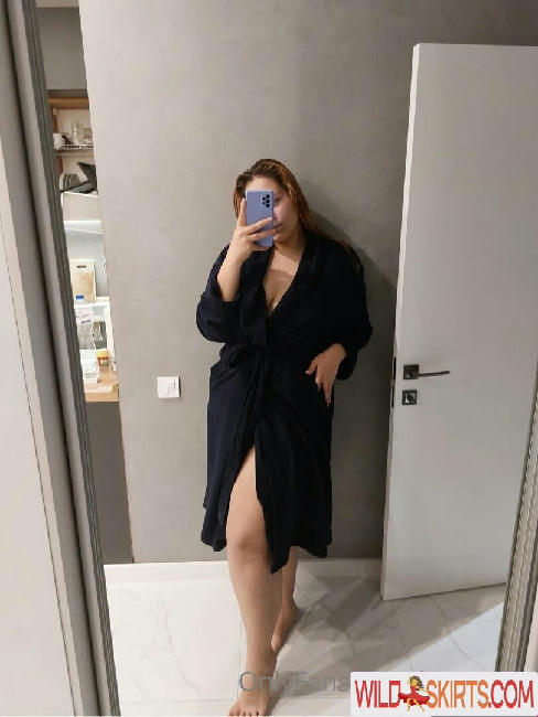 curvy_iris / curvy_charis / curvy_iris nude OnlyFans, Instagram leaked photo #9