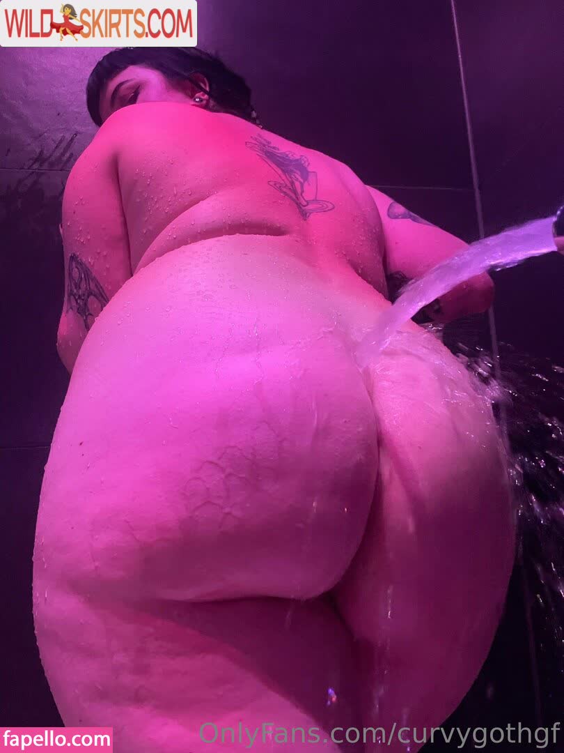 curvygothgf nude OnlyFans leaked photo #4