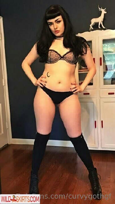 curvygothgf nude OnlyFans leaked photo #37