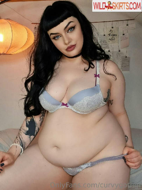 curvygothgf nude OnlyFans leaked photo #39