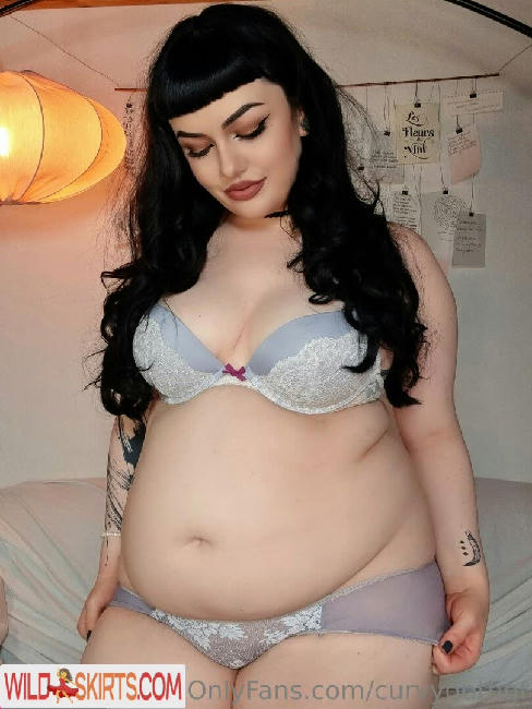 curvygothgf nude OnlyFans leaked photo #33