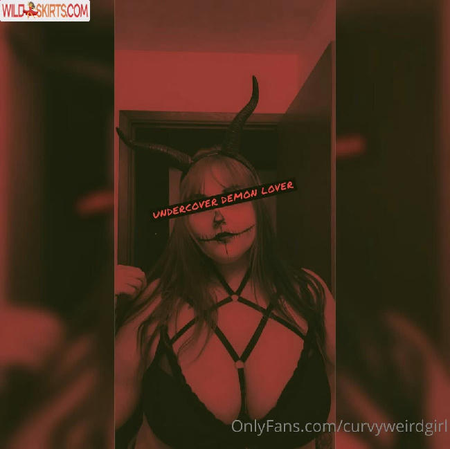 curvyweirdgirl nude OnlyFans leaked photo #4