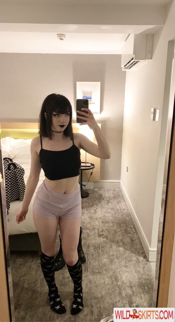 Cutiegothxo nude leaked photo #5