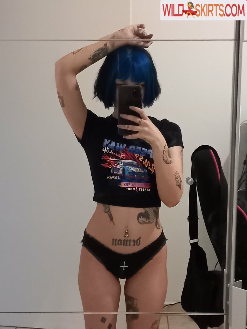 cyberdoll_exe / Moxxi / cyberdoll_exe / cyberdom.exe nude Instagram leaked photo #18