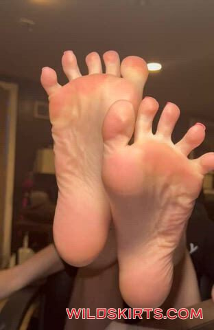 angelicsexqueen777 / angelicsexqueen / angelicsexqueen777 / thesoftestsoles1998 / worship-my-feet nude OnlyFans leaked video #30